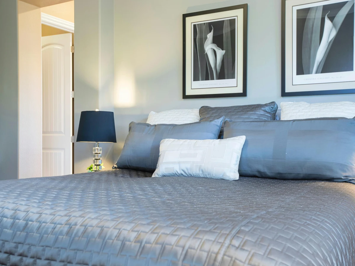 Bedroom painting detail showing professional finish by Ipswich Painters