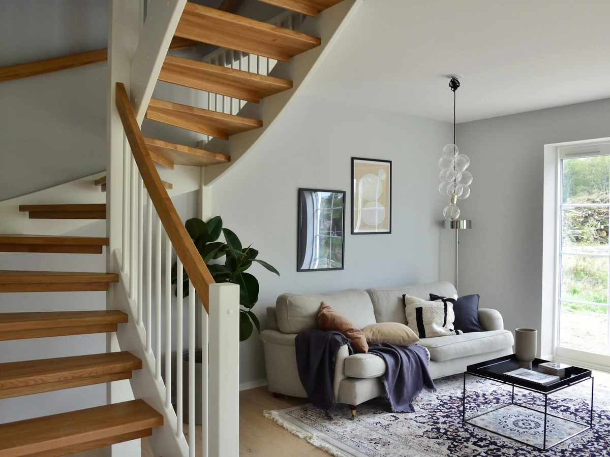 Varnished open tread staircase in Ipswich